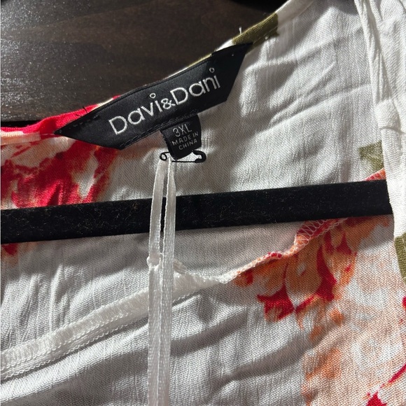 NWT DAVI & DANI Floral Open-Front Kimono - Picture 2 of 2